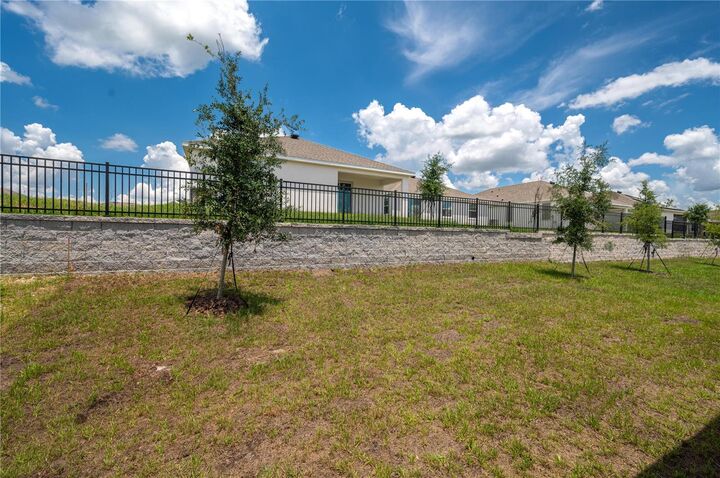 Property Photo: 2515 Mariah Place FL 33850