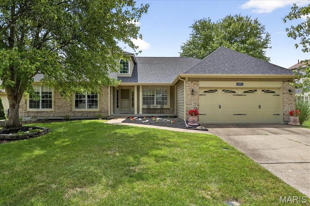 Property Photo: 16108 Copperkey Court MO 63040