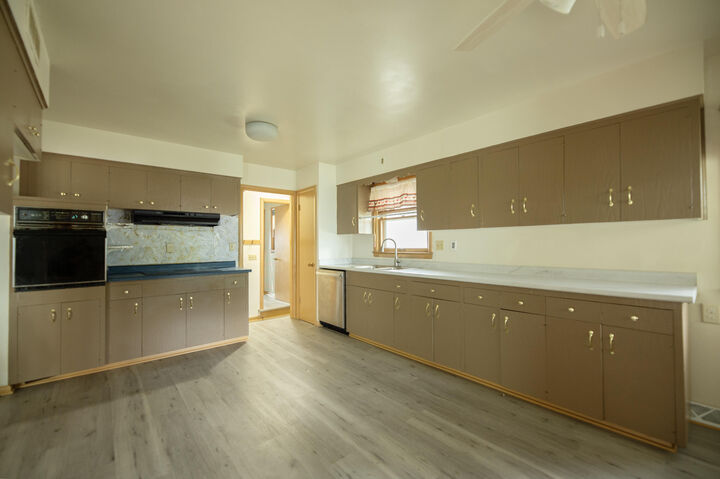 Property Photo:  8965 W Grantosa Dr  WI 53225 