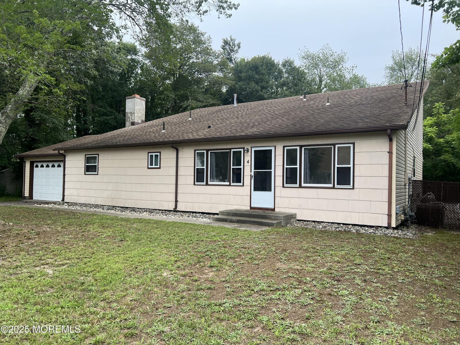 Property Photo:  4 Letts Landing Road  NJ 08758 