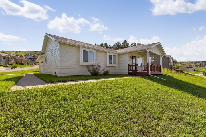 5556 Nugget Gulch Road  Rapid City SD 57702 photo