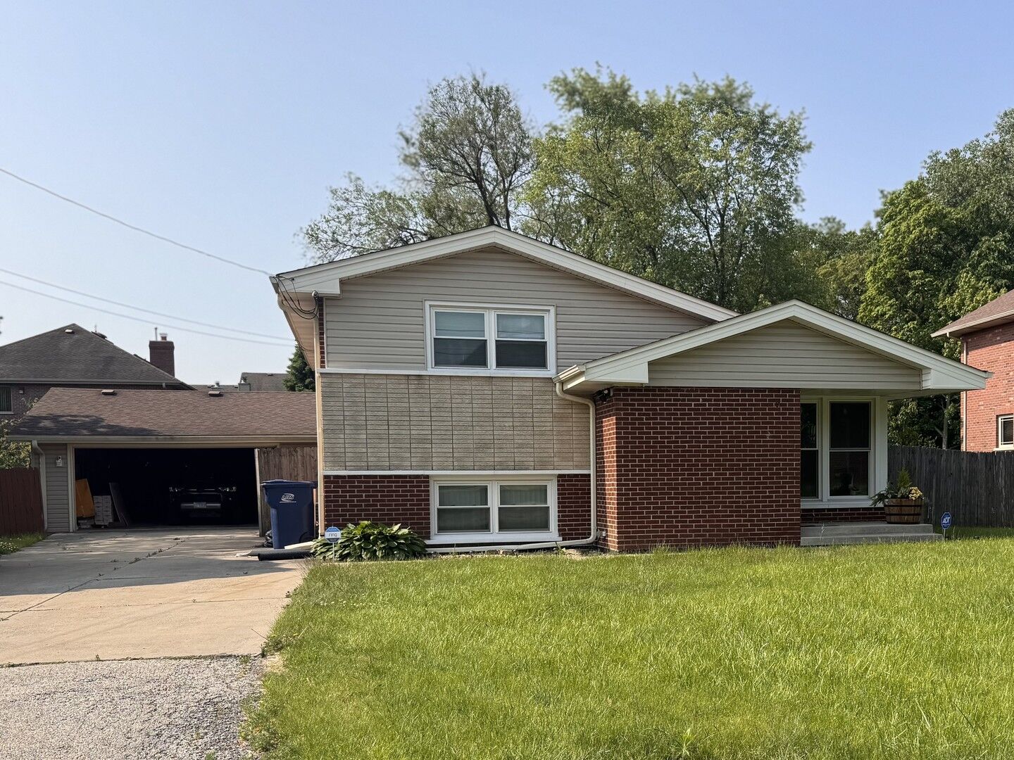 Property Photo: 7909 W 93rd Street IL 60457