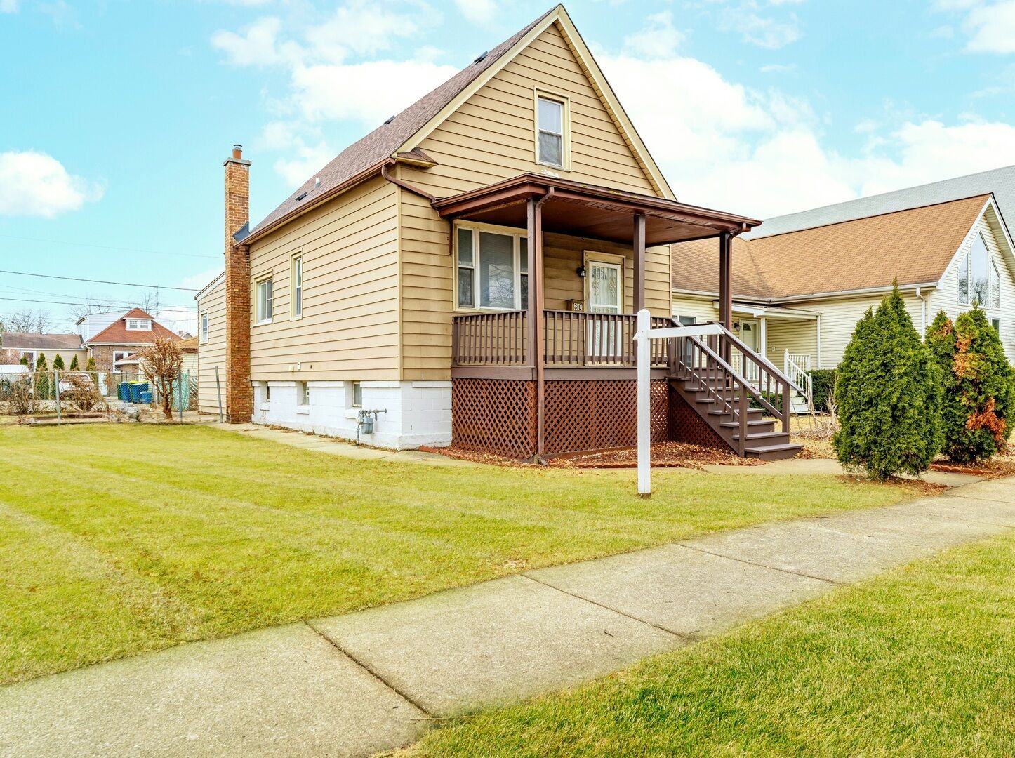 Property Photo: 30 Washington Avenue IL 60525