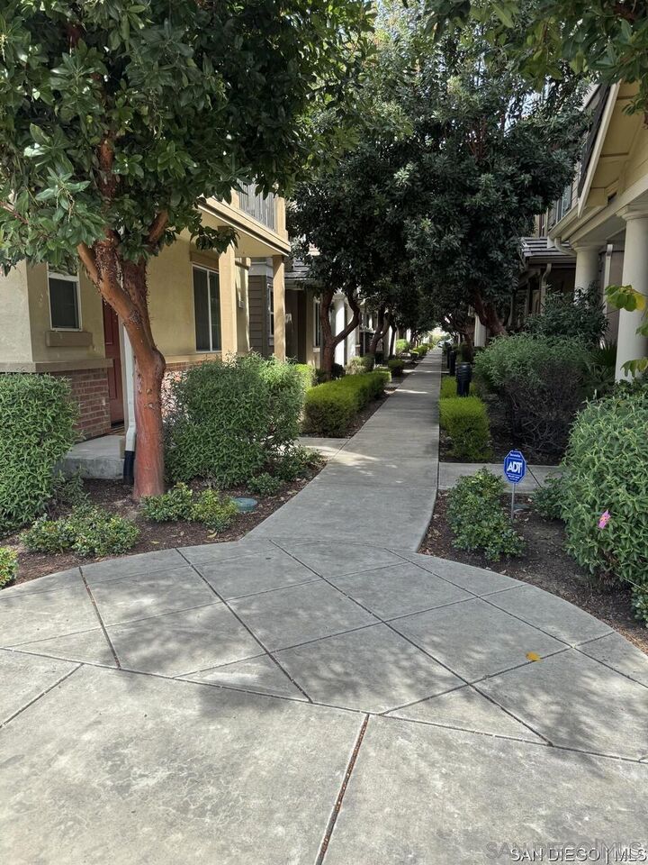 Property Photo:  75 Middleton Pl  CA 94544 