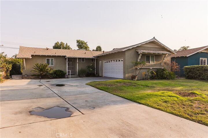 3774 Tomlinson Avenue  Riverside CA 92503 photo