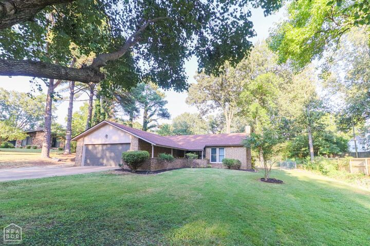 208 Cater Drive  Jonesboro AR 72405 photo
