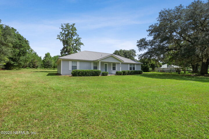 Property Photo:  4146 American Way  FL 32068 