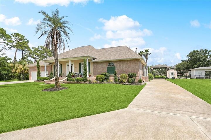Property Photo:  3102 Bayou View Place  LA 70458 