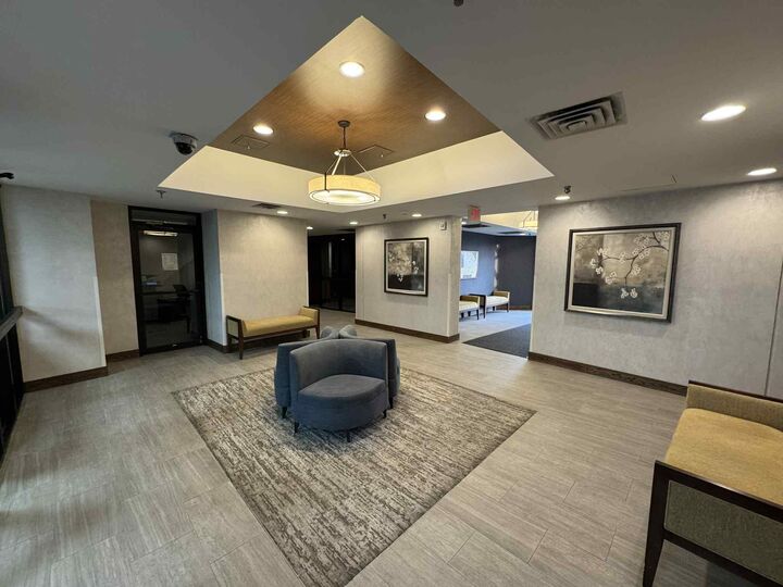 Property Photo: 1181 Edgcumbe Road 714 MN 55105