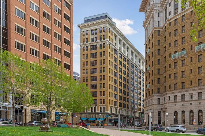 Property Photo: 350 Saint Peter Street 908 MN 55102