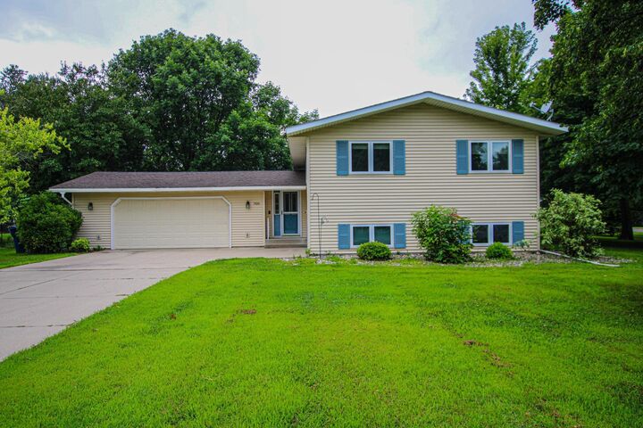 Property Photo:  700 18th Street S  MN 56215 