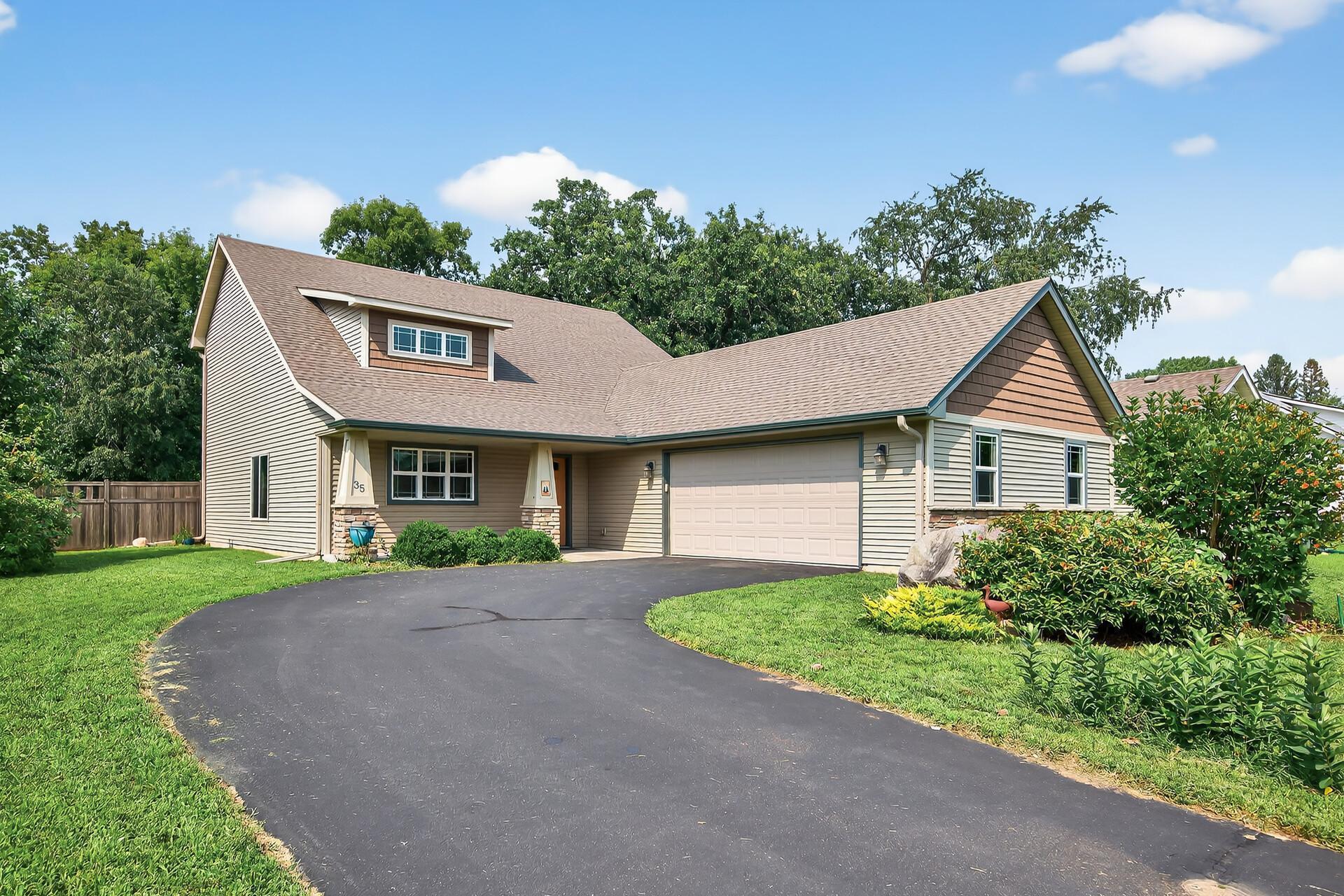 Property Photo:  35 E Pullman Avenue  MN 55071 