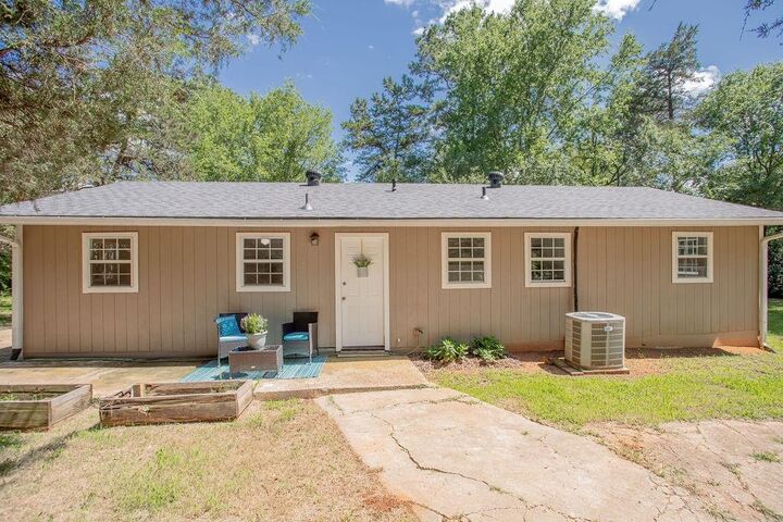 Property Photo:  19588 County Road 481  TX 75771 