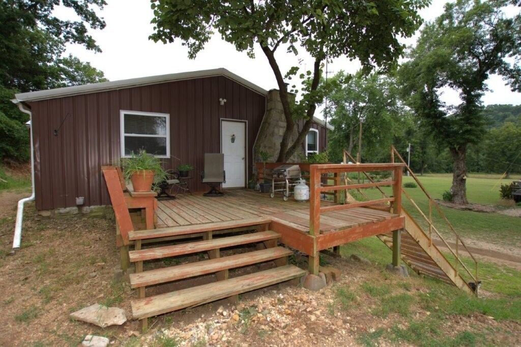 Property Photo: 2.84 Acres Younkers Lane MO 64854