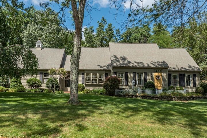 Property Photo:  5 Tarkin Hill Lane  MA 02324 