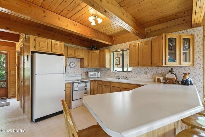 Property Photo:  1180 Oak Road  UT 84017 