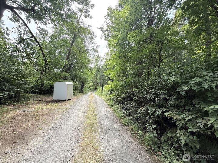 Property Photo:  18417  Newton Road  WA 98012 