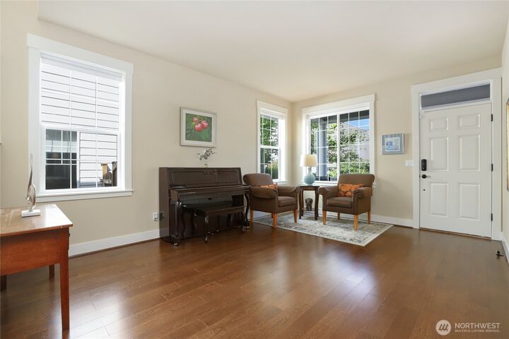 Property Photo:  315  4th Avenue S  WA 98033 