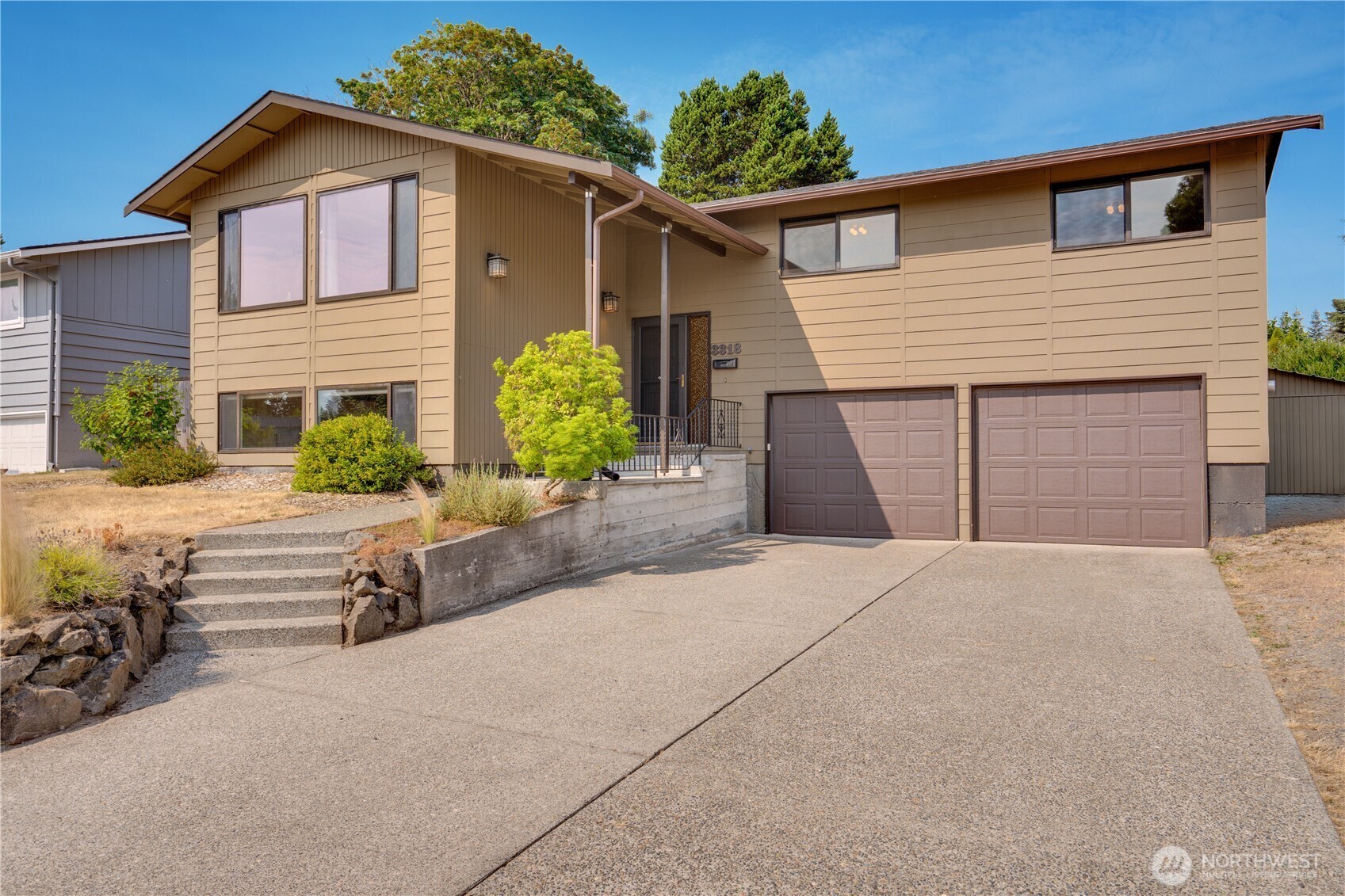 3318 N Baltimore Street  Tacoma WA 98407 photo