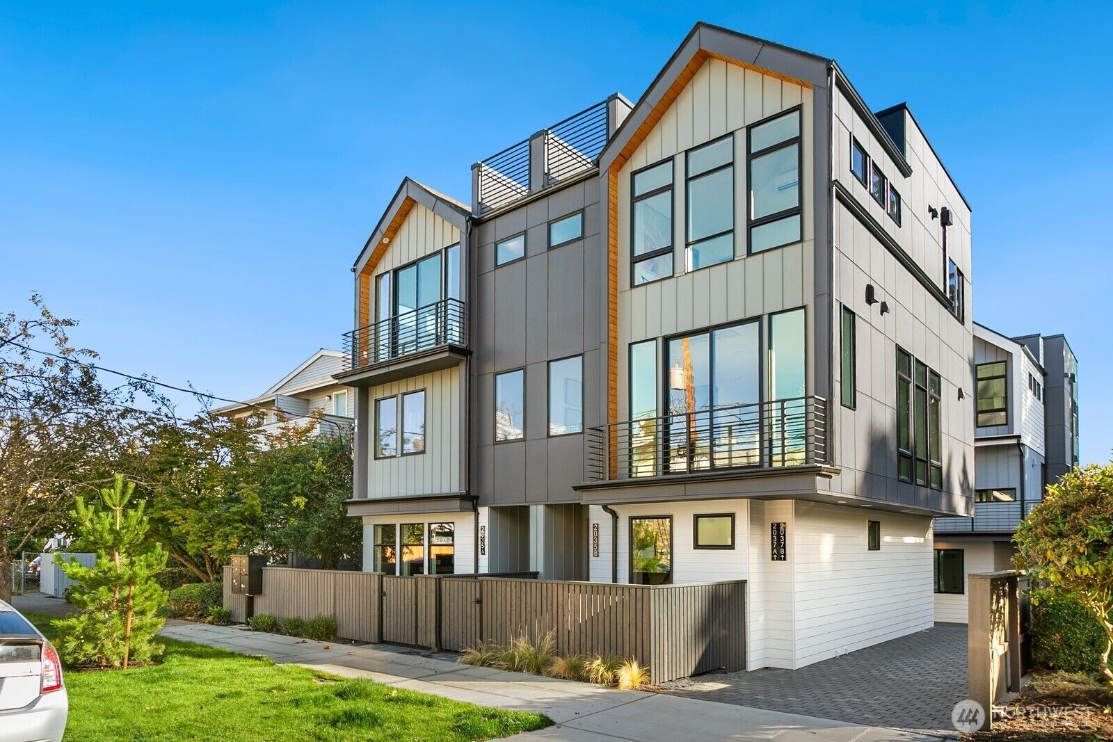 Property Photo: 2035 NW 61st Street B WA 98107