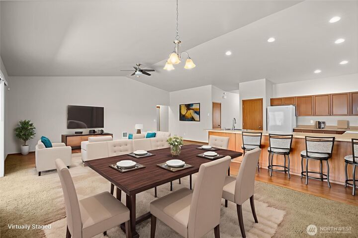 Property Photo: 101 E Kristen Avenue WA 98926