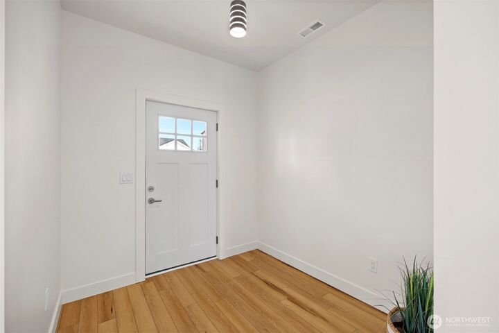 Property Photo:  2521  Dodd Avenue  WA 98230 