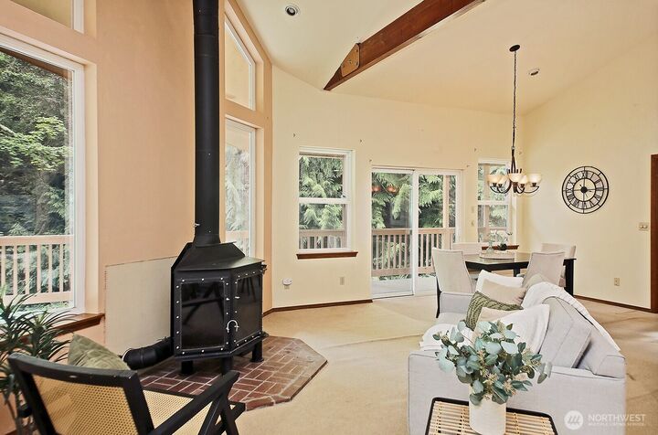 Property Photo: 3048 Forest Lane WA 98260