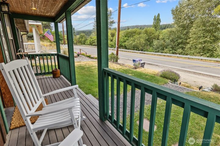 Property Photo: 602 S 1st Street WA 98941