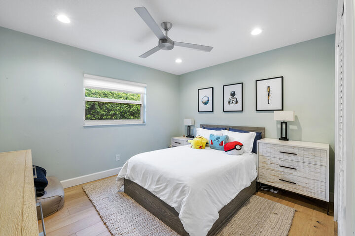 Property Photo: 2421 NW 36th Street FL 33431