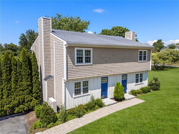 Property Photo:  476 Green End Avenue  RI 02842 