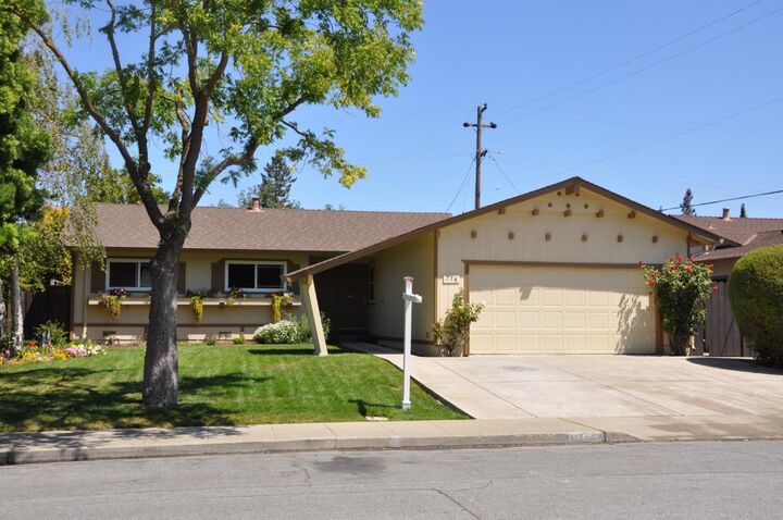 774 San Lucas Avenue  Mountain View CA 94043 photo
