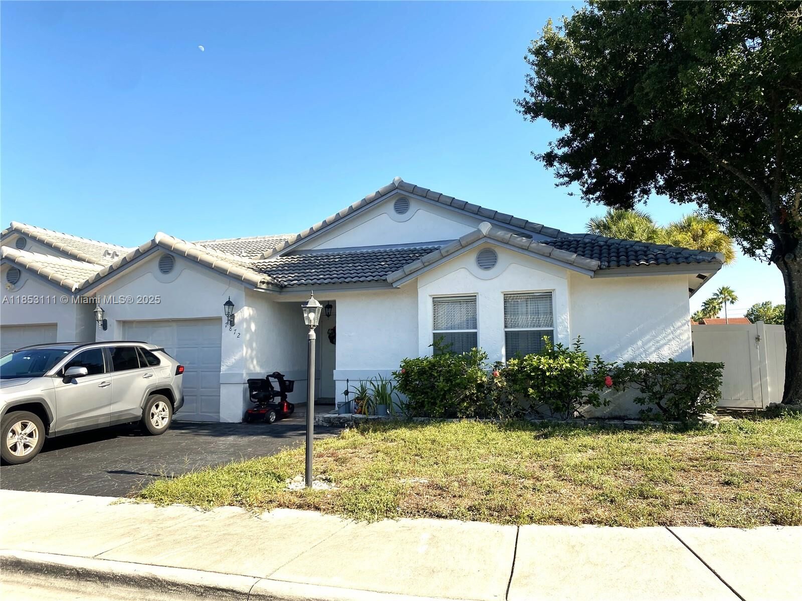 Property Photo:  7872 NW 34th Pl  FL 33024 
