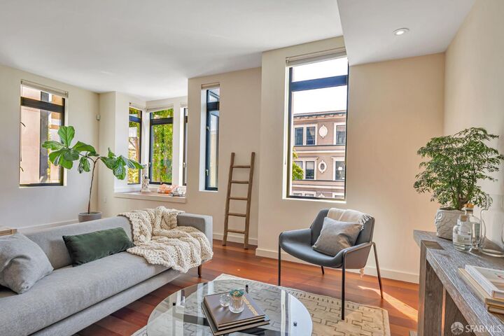Property Photo: 1601 Larkin Street 204 CA 94109