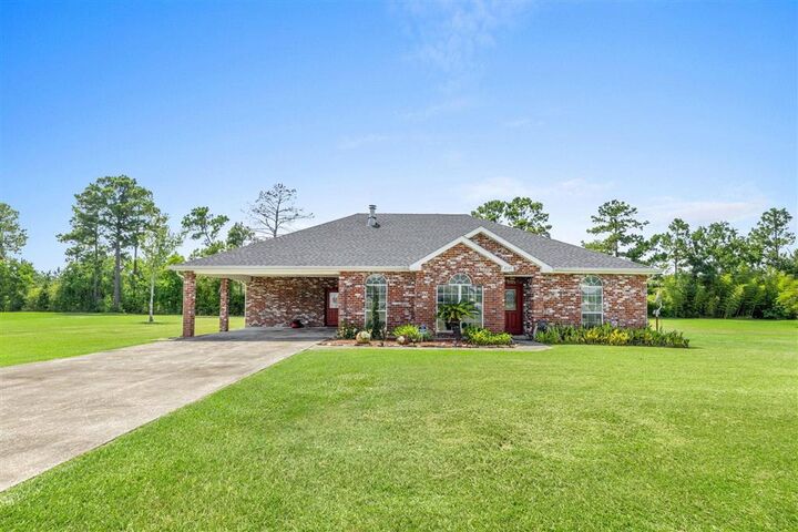 2161 Belfield Rd Road  Lake Charles LA 70611 photo