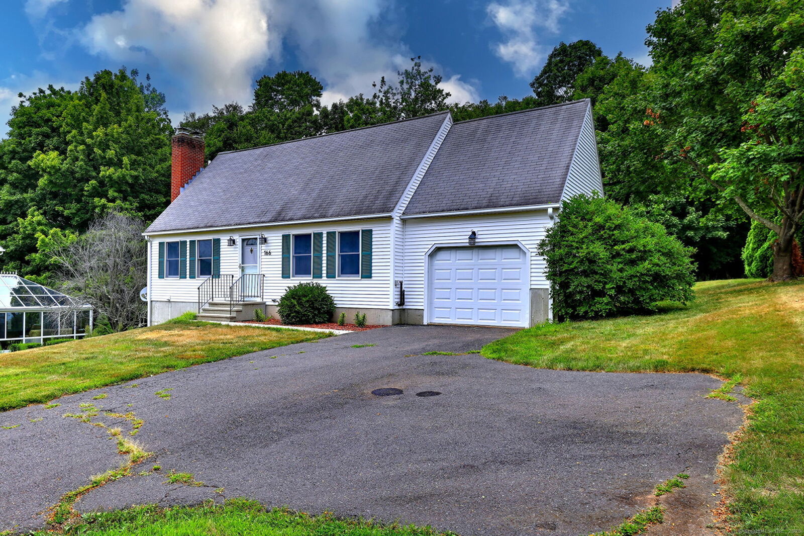 Property Photo:  166 Elizabeth Lane  CT 06457 