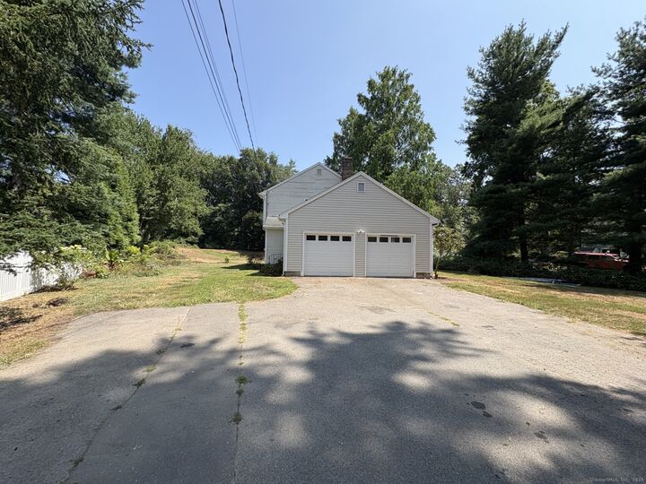 Property Photo: 1240 Bronson Road CT 06824