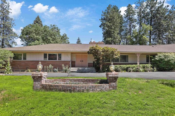 4511 S Hogan St  Spokane WA 99223 photo