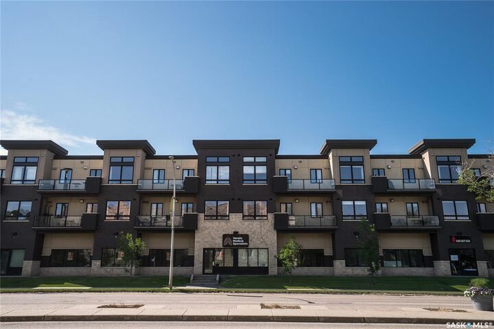 1132 College Drive 209  Saskatoon SK S7N 0W2 photo