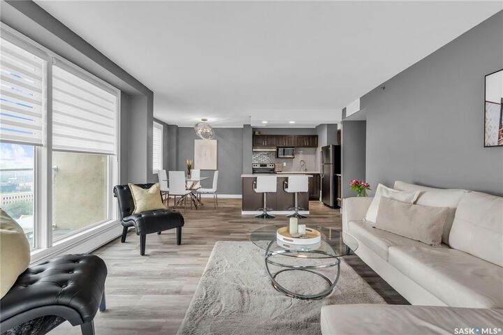 Photo de la propriété: 320 5th Avenue N 1606 SK S7K 2P5