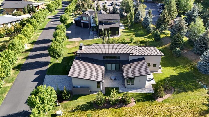 Property Photo: 27 Streamside Dr ID 83333