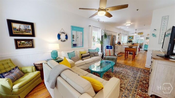 Property Photo:  105 S Campbell Avenue B  GA 31328 