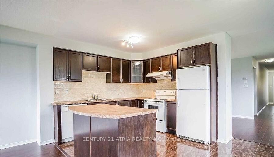 Property Photo: 1424 Rennie Street ON L1K 0N8