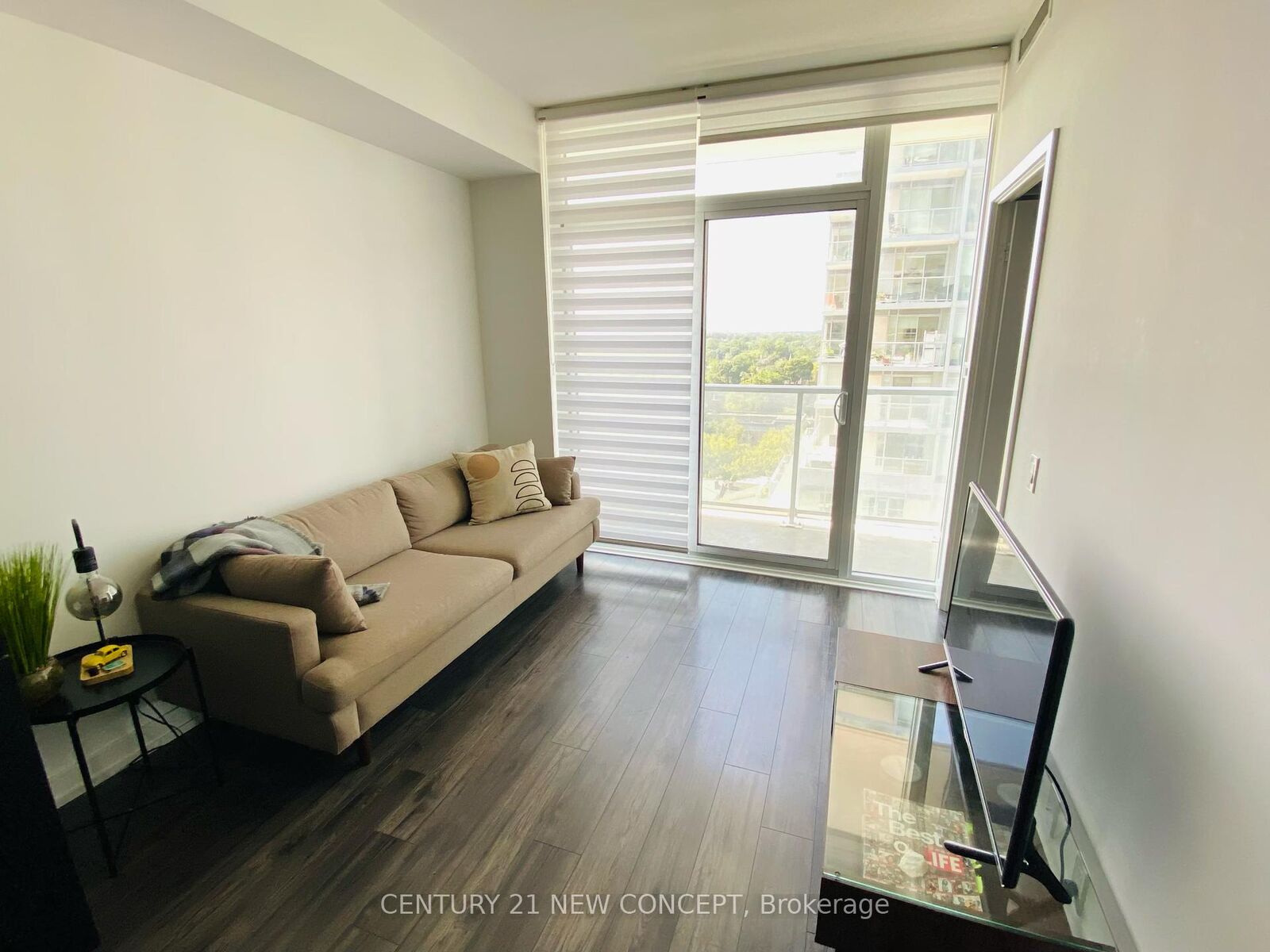 Photo de la propriété: 33 Helendale Avenue 901 ON M2N 0L2