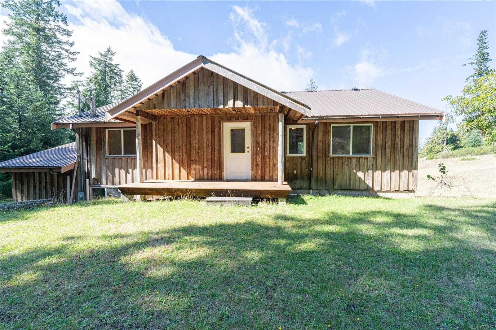 Property Photo: 415 Campbell Bay Rd BC V0N 2J0