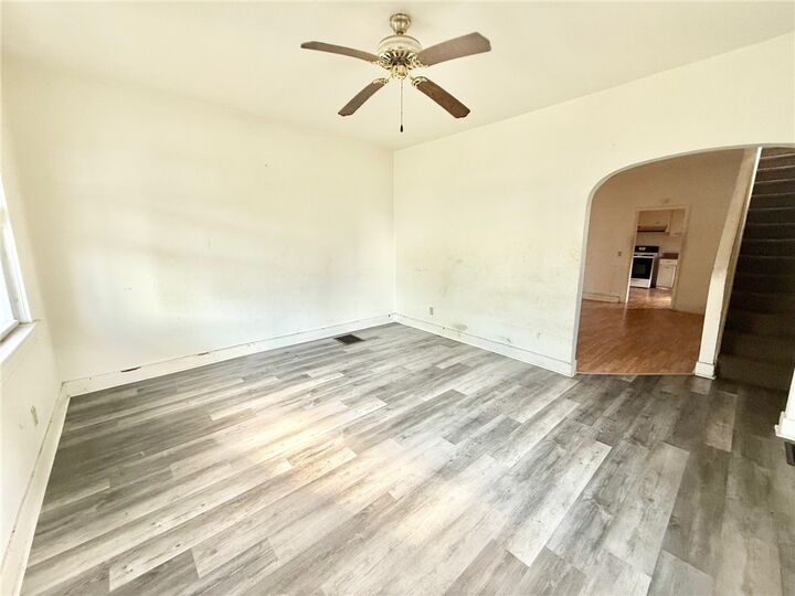 Property Photo: 726 Waddell Ave PA 15025