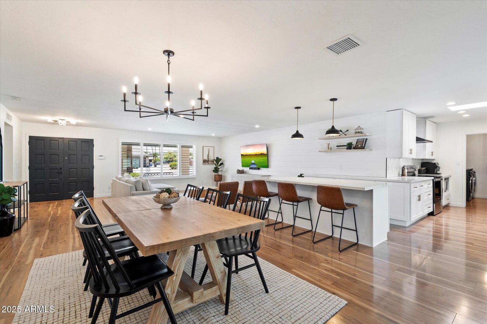 Property Photo: 3702 E Sahuaro Drive AZ 85028