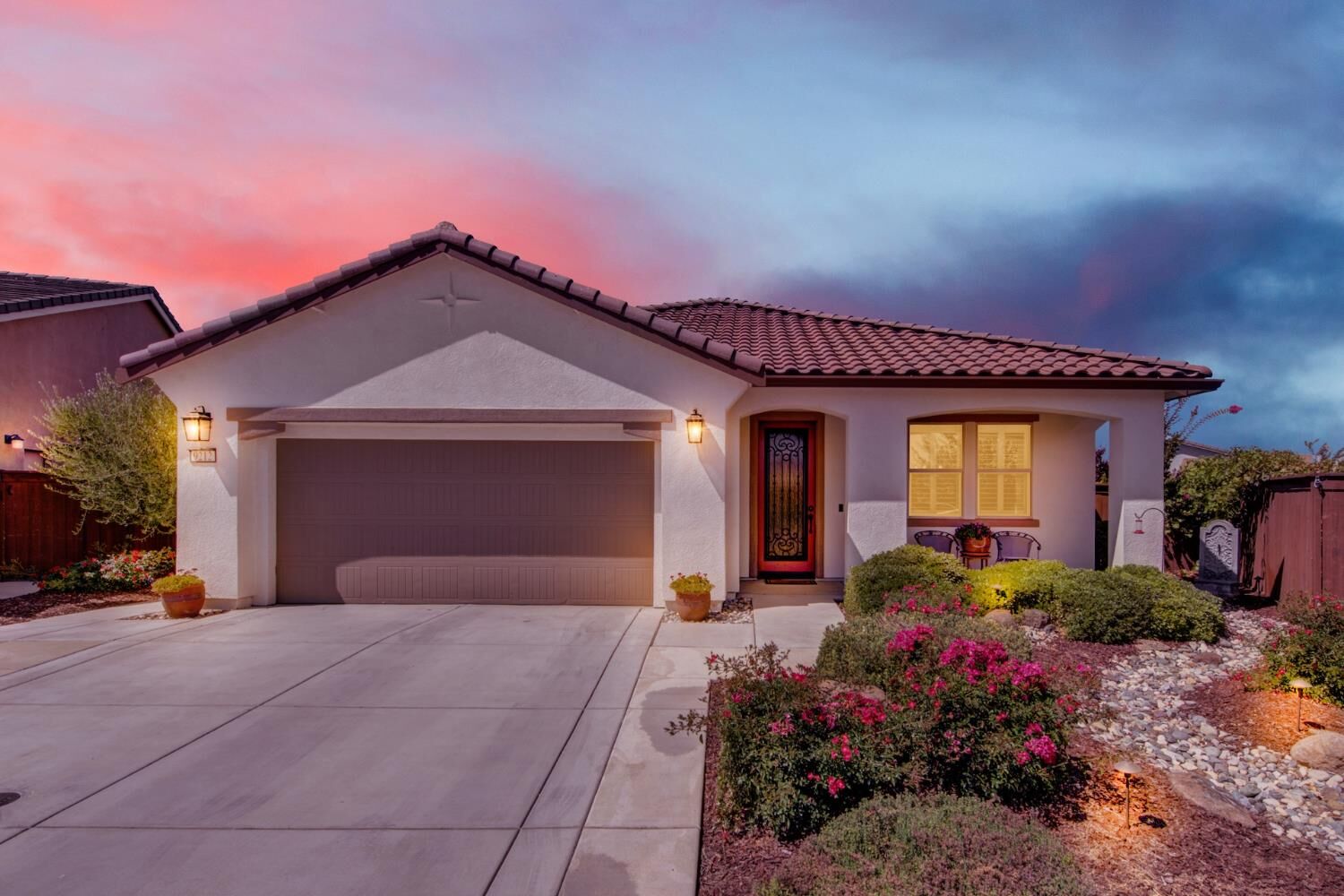 Property Photo:  9212 Summer Holly Way  CA 95829 