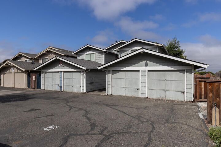 137 Power Drive  Vallejo CA 94589 photo