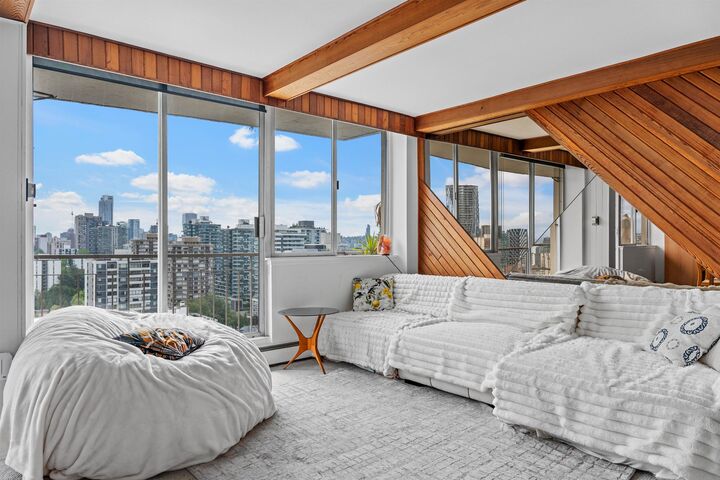 Property Photo:  1850 Comox Street 2508  BC V6G 1R3 