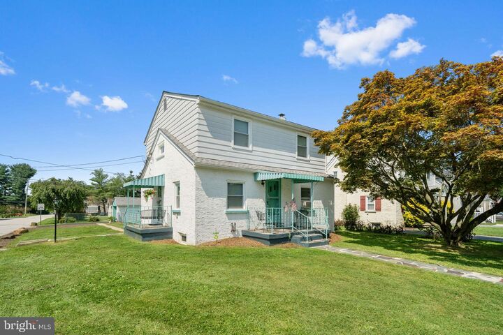 232 New Street  Exton PA 19341 photo